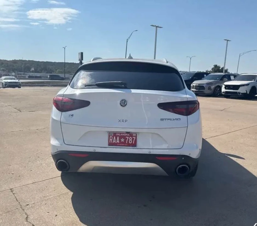2018 Alfa Romeo Stelvio - Image 4 of 15