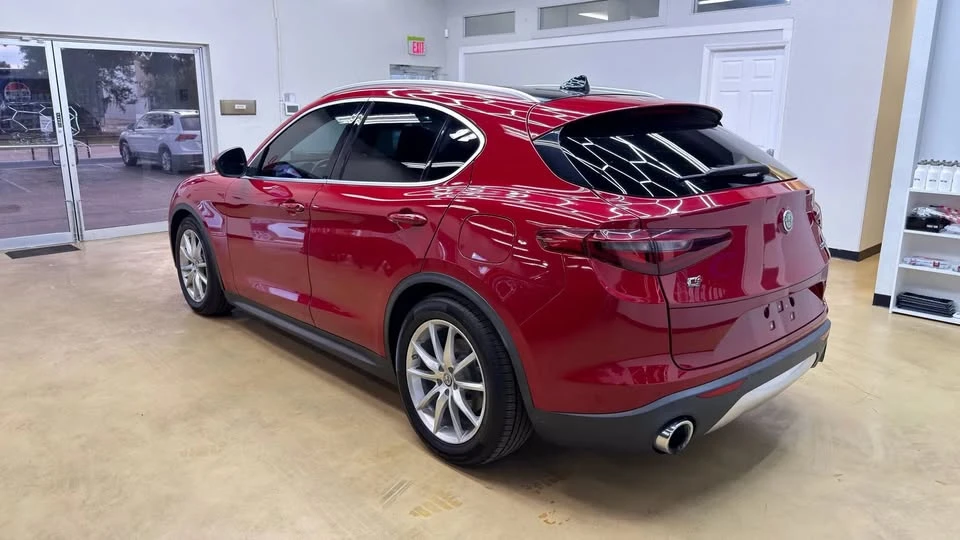 2018 Alfa Romeo Stelvio - Image 5 of 15