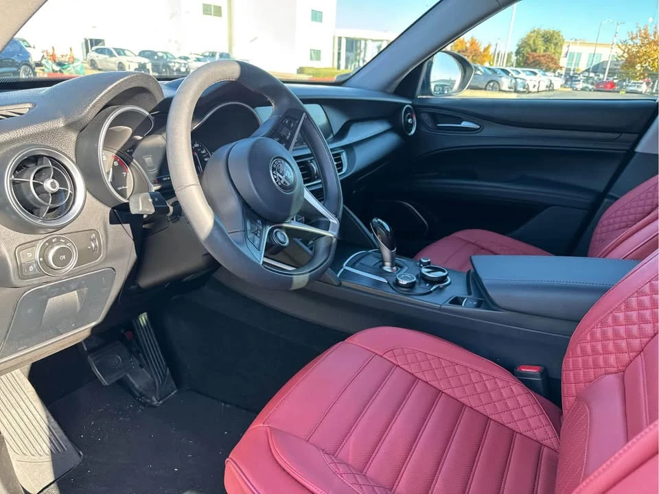 2018 Alfa Romeo Stelvio - Image 7 of 8