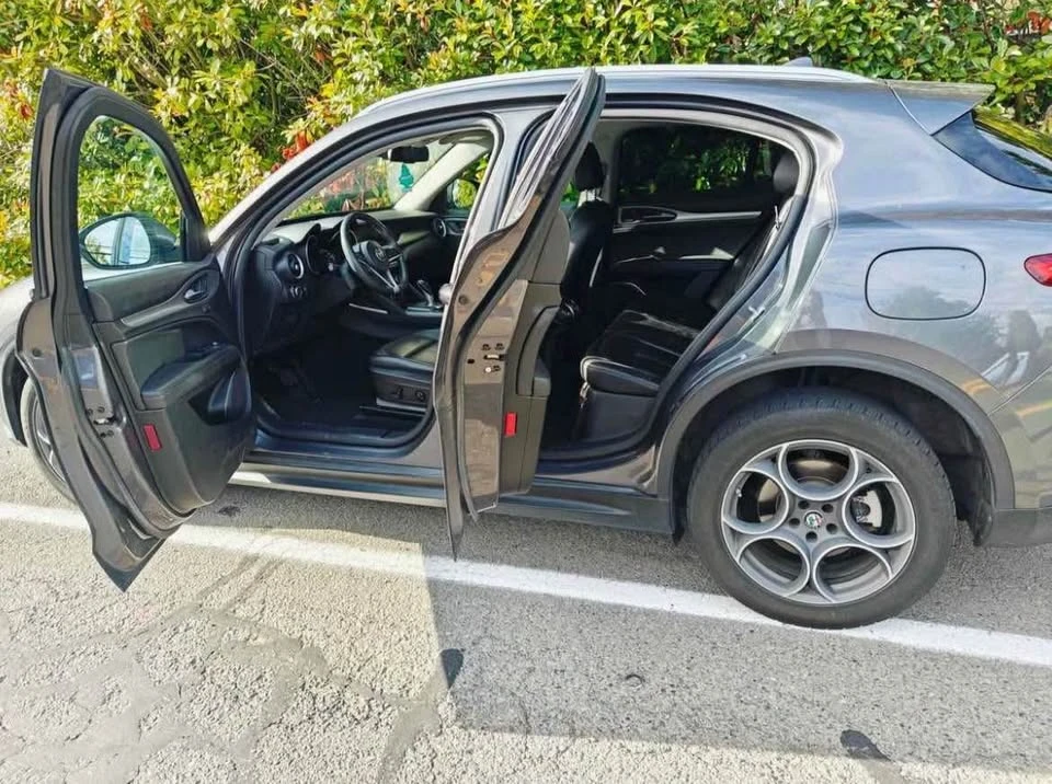 2018 Alfa Romeo Stelvio - Image 11 of 12