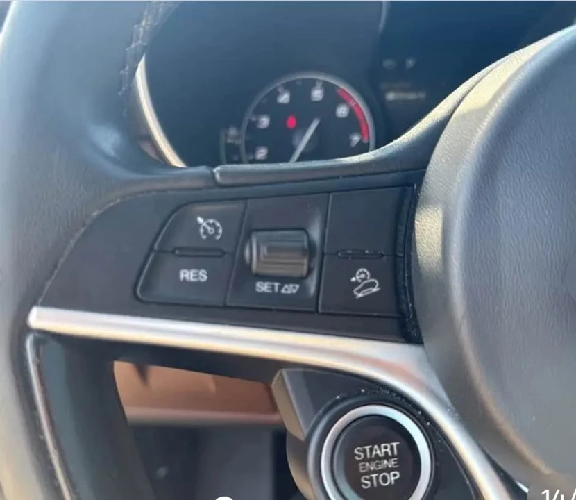 2018 Alfa Romeo Stelvio - Image 8 of 15
