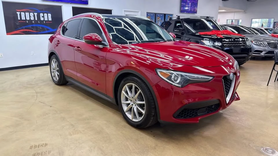 2018 Alfa Romeo Stelvio - Image 2 of 15