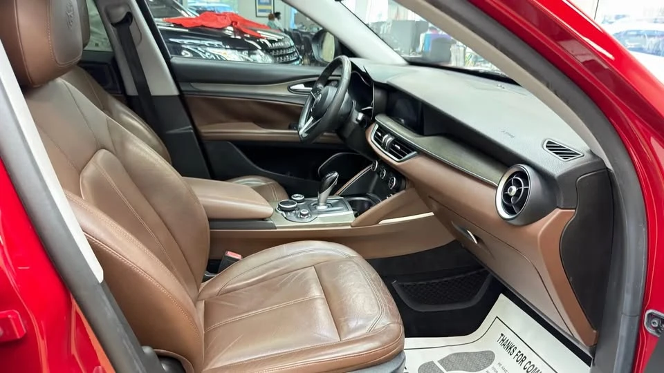 2018 Alfa Romeo Stelvio - Image 12 of 15
