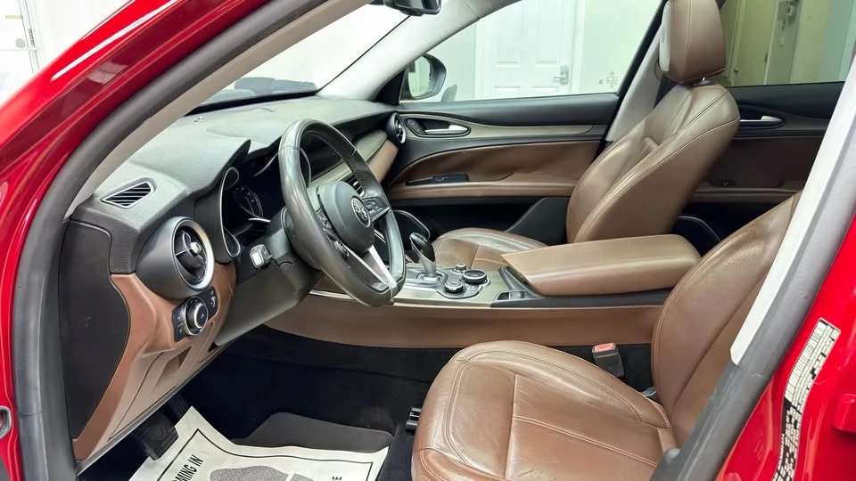 2018 Alfa Romeo Stelvio - Image 8 of 15