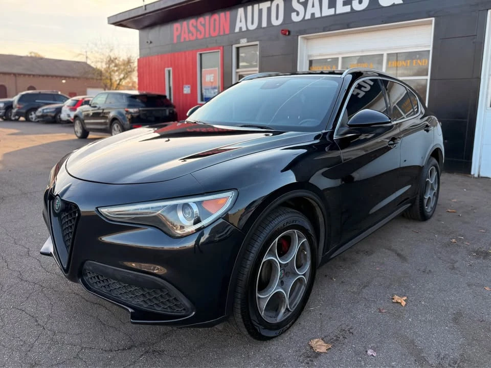 2018 Alfa Romeo Stelvio - Image 2 of 17