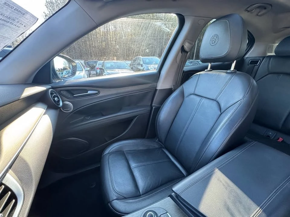 2018 Alfa Romeo Stelvio - Image 19 of 20
