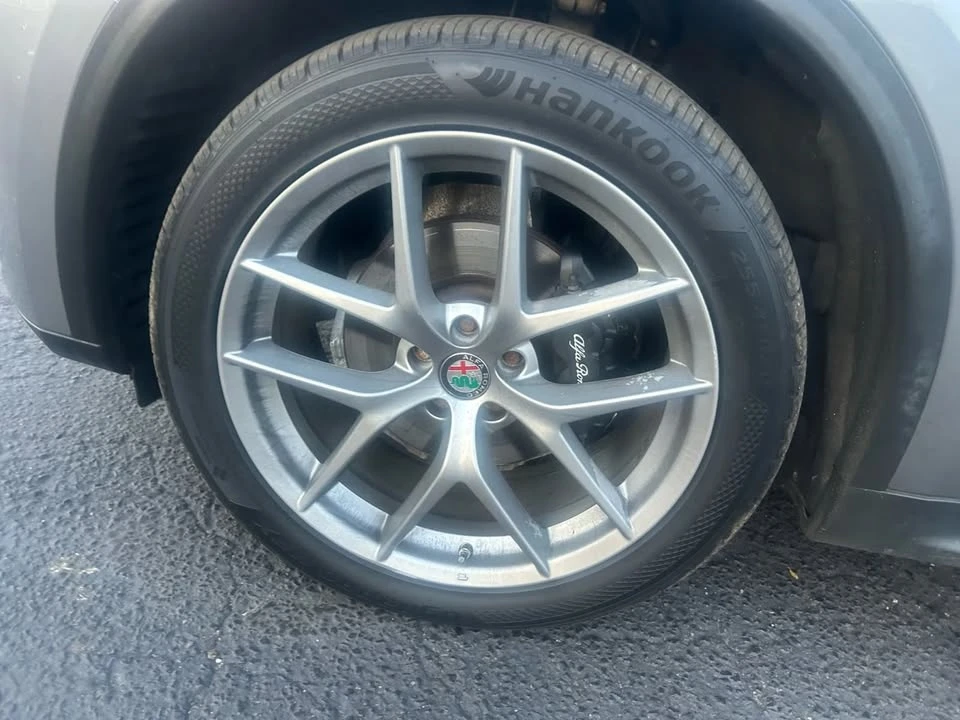 2018 Alfa Romeo Stelvio - Image 17 of 17