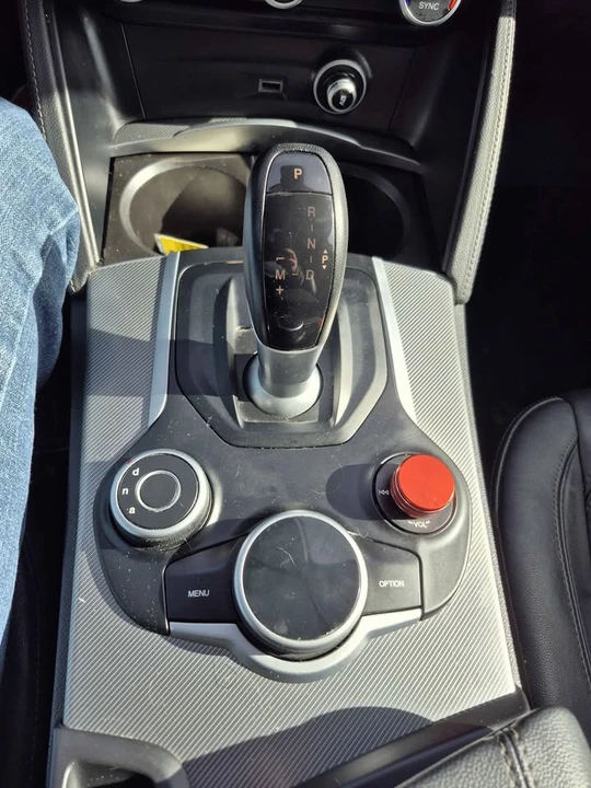 2018 Alfa Romeo Stelvio - Image 10 of 12