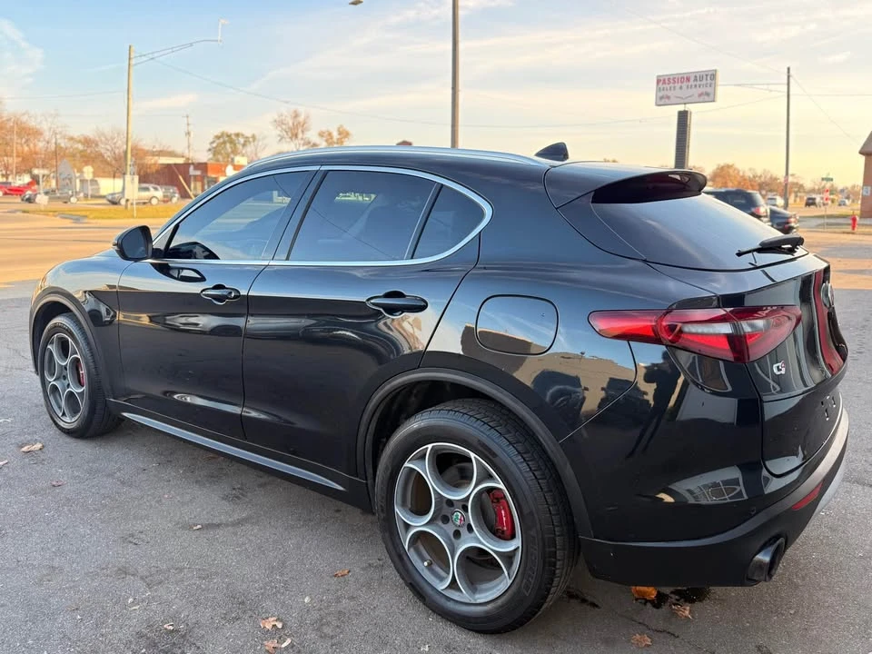 2018 Alfa Romeo Stelvio - Image 4 of 17