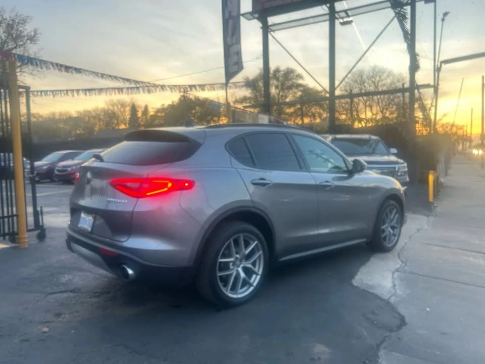 2018 Alfa Romeo Stelvio - Image 6 of 17