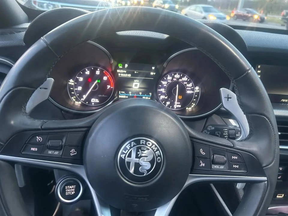 2018 Alfa Romeo Stelvio - Image 15 of 17