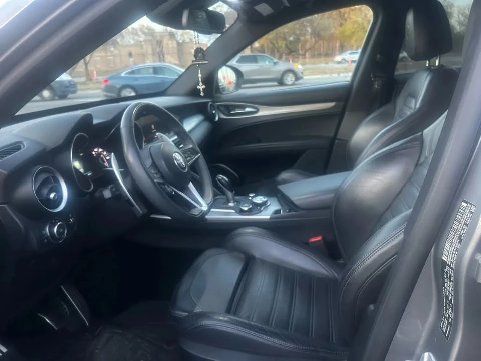 2018 Alfa Romeo Stelvio - Image 9 of 17