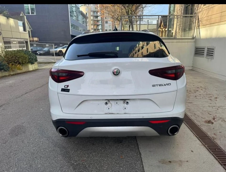 2018 Alfa Romeo Stelvio - Image 4 of 9