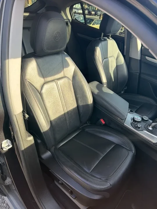 2018 Alfa Romeo Stelvio - Image 7 of 12