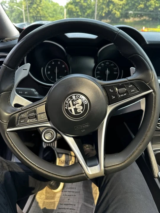 2018 Alfa Romeo Stelvio - Image 9 of 11