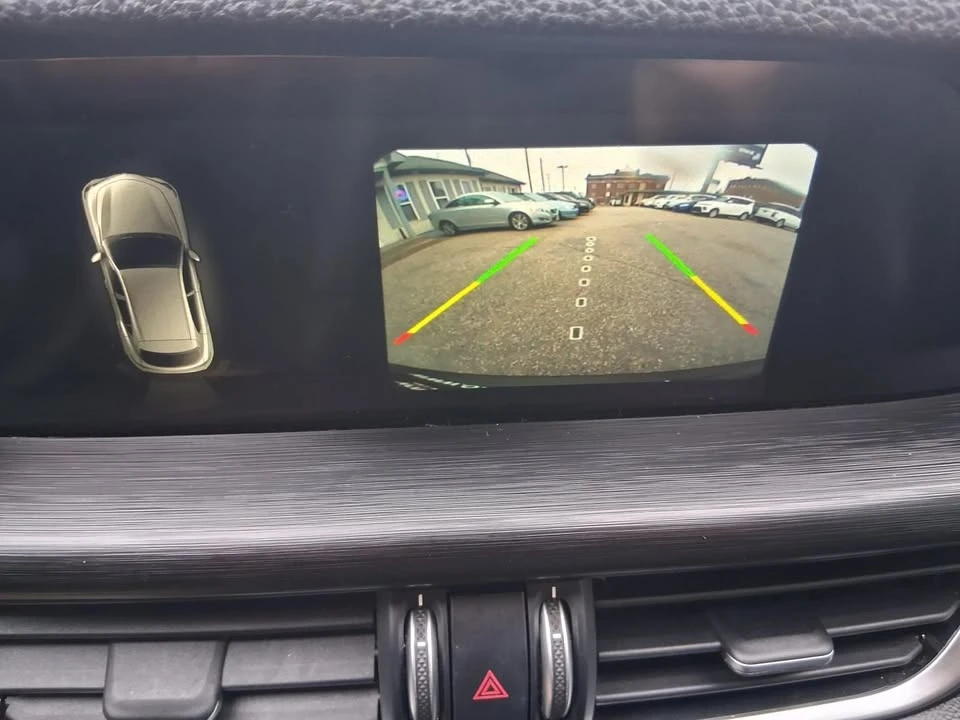 2018 Alfa Romeo Stelvio - Image 14 of 16