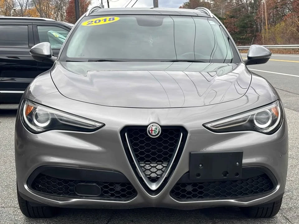 2018 Alfa Romeo Stelvio - Image 2 of 18