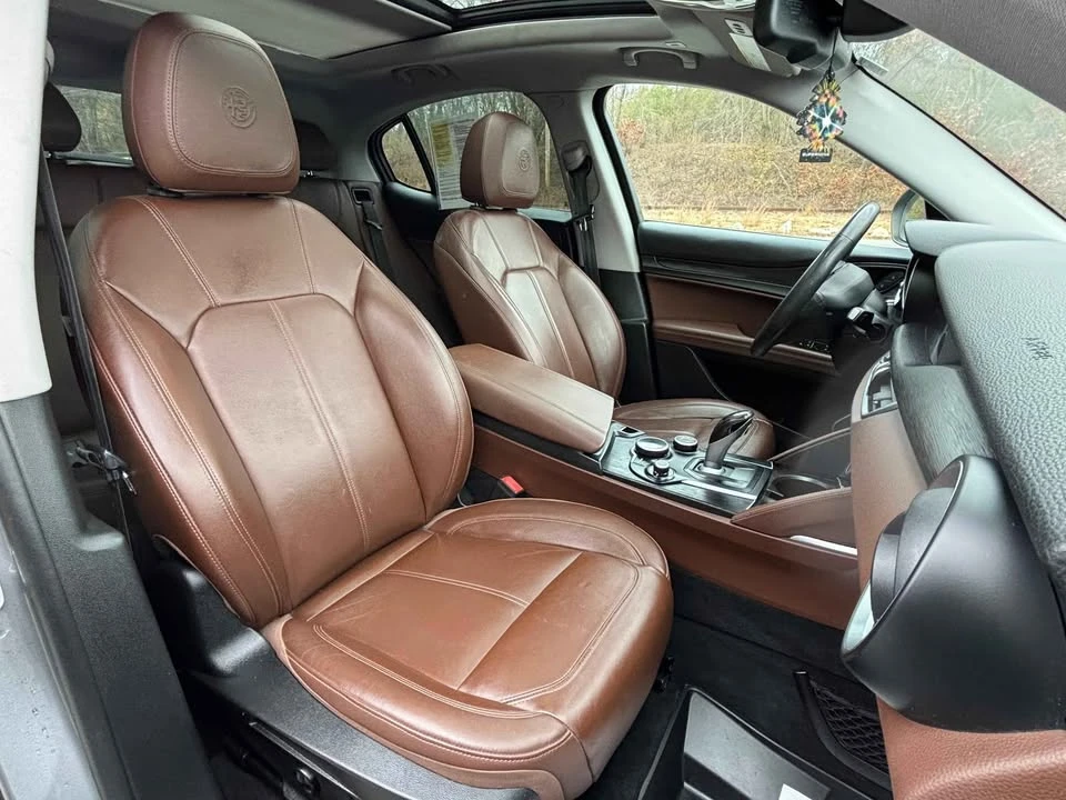 2018 Alfa Romeo Stelvio - Image 13 of 18