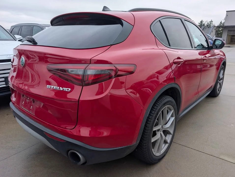2018 Alfa Romeo Stelvio - Image 5 of 7