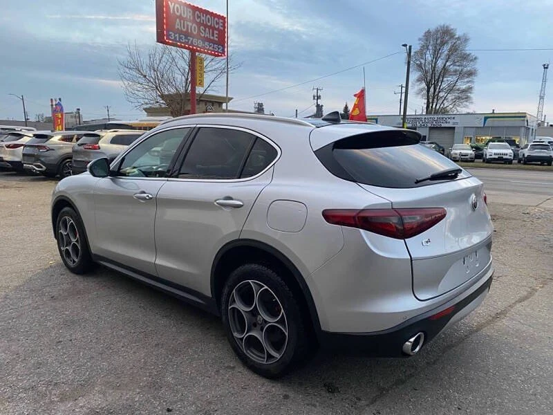 2018 Alfa Romeo Stelvio - Image 7 of 19