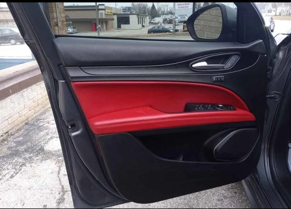 2018 Alfa Romeo Stelvio - Image 8 of 19