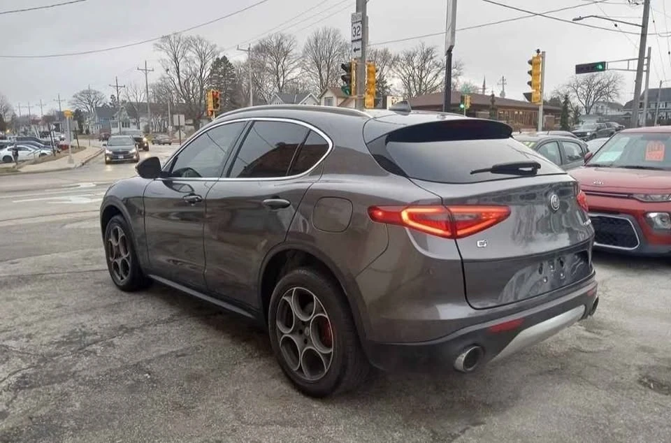 2018 Alfa Romeo Stelvio - Image 5 of 19
