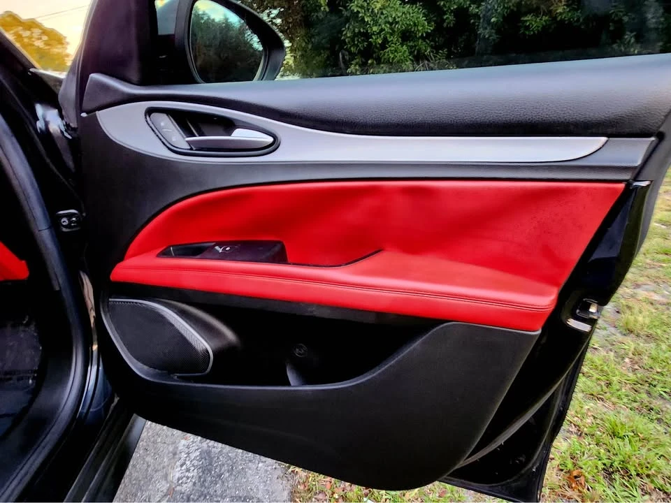 2018 Alfa Romeo Stelvio - Image 16 of 18