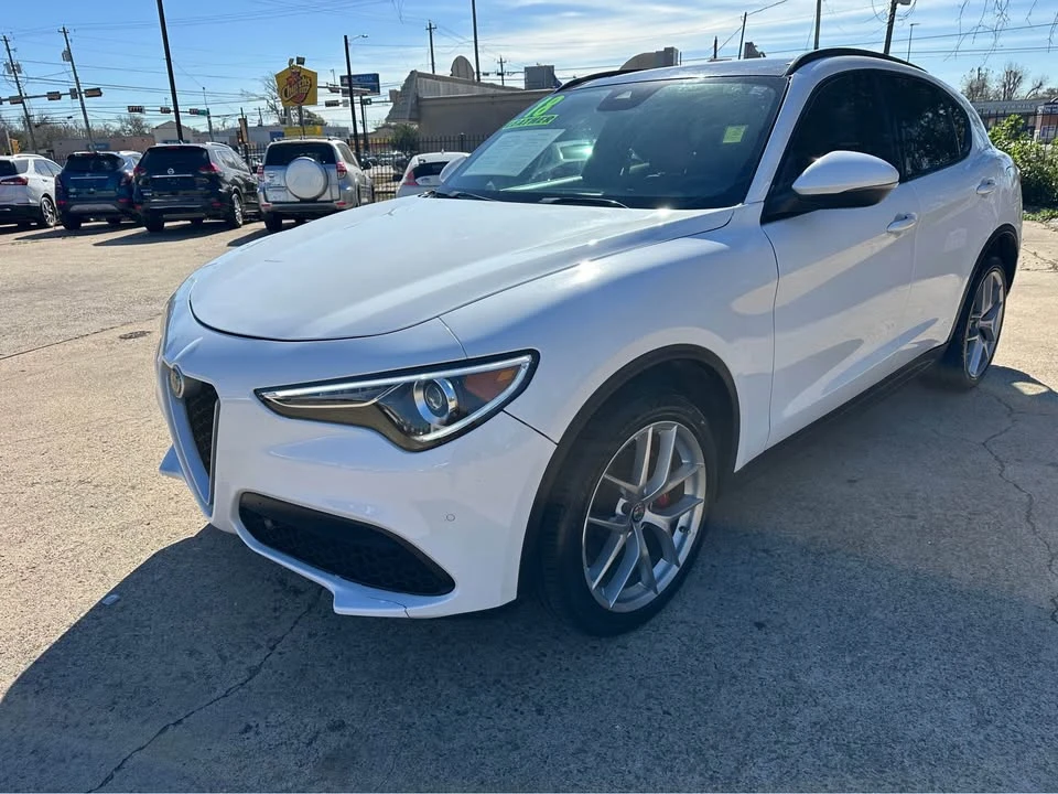 2018 Alfa Romeo Stelvio - Image 7 of 8