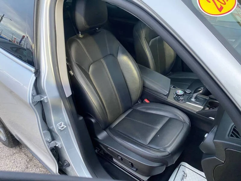 2018 Alfa Romeo Stelvio - Image 9 of 18