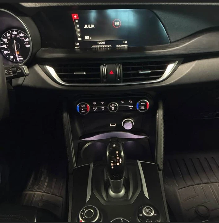 2018 Alfa Romeo Stelvio - Image 9 of 9
