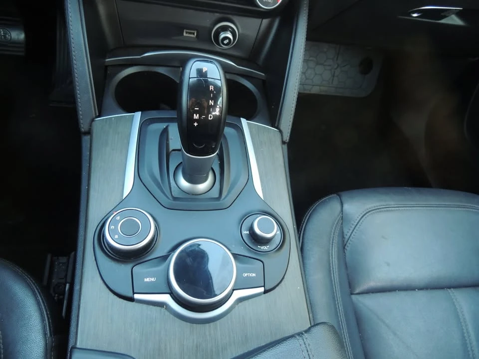 2018 Alfa Romeo Stelvio - Image 7 of 14