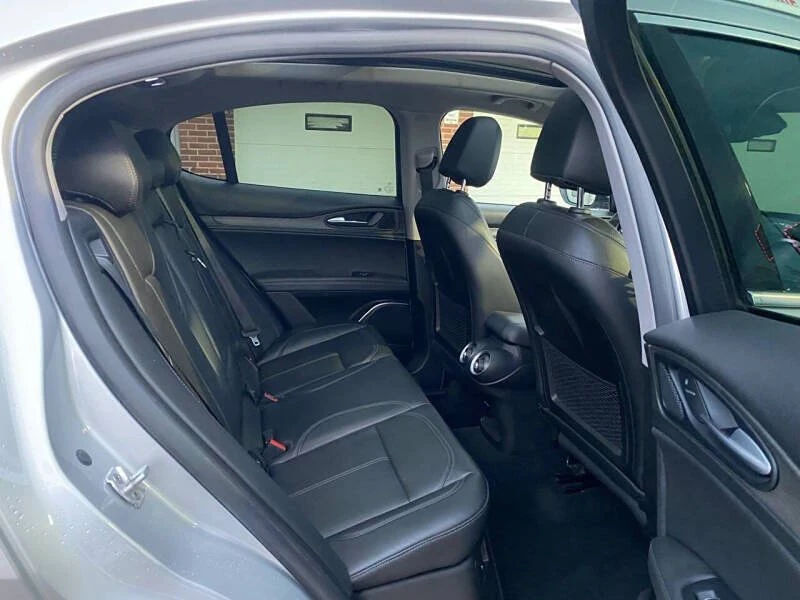2018 Alfa Romeo Stelvio - Image 12 of 19