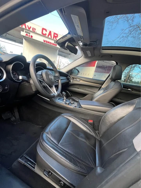 2018 Alfa Romeo Stelvio - Image 6 of 10