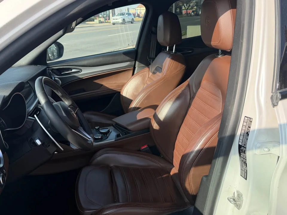 2018 Alfa Romeo Stelvio - Image 9 of 11
