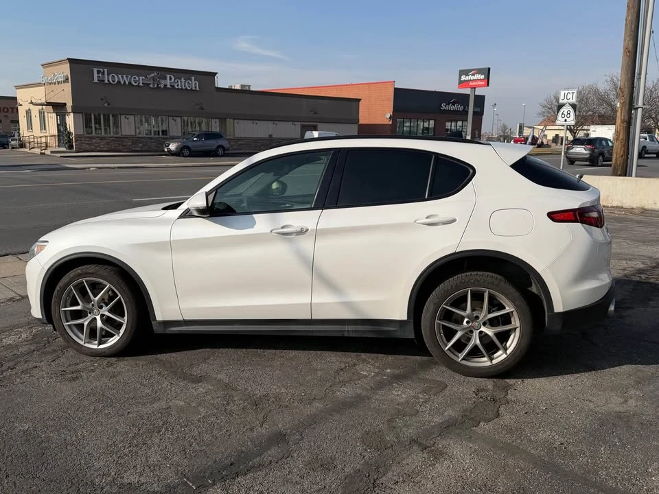 2018 Alfa Romeo Stelvio - Image 3 of 11