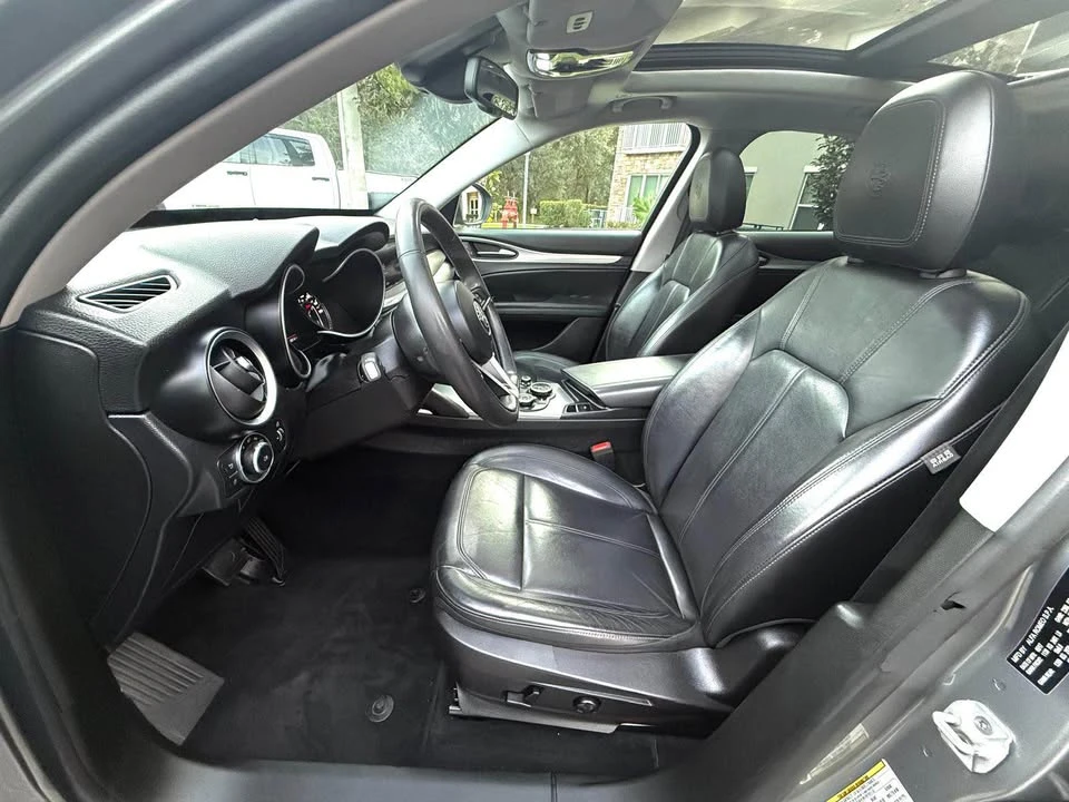2018 Alfa Romeo Stelvio - Image 9 of 18