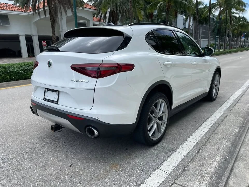 2018 Alfa Romeo Stelvio - Image 6 of 20