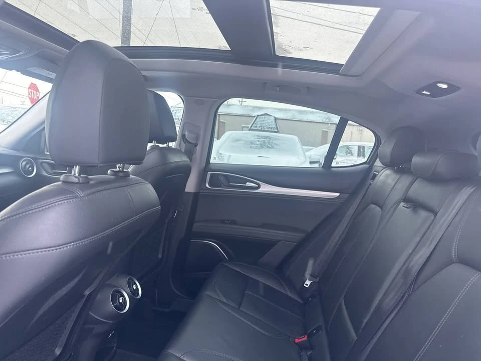 2018 Alfa Romeo Stelvio - Image 8 of 14