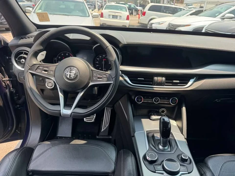 2018 Alfa Romeo Stelvio - Image 11 of 20