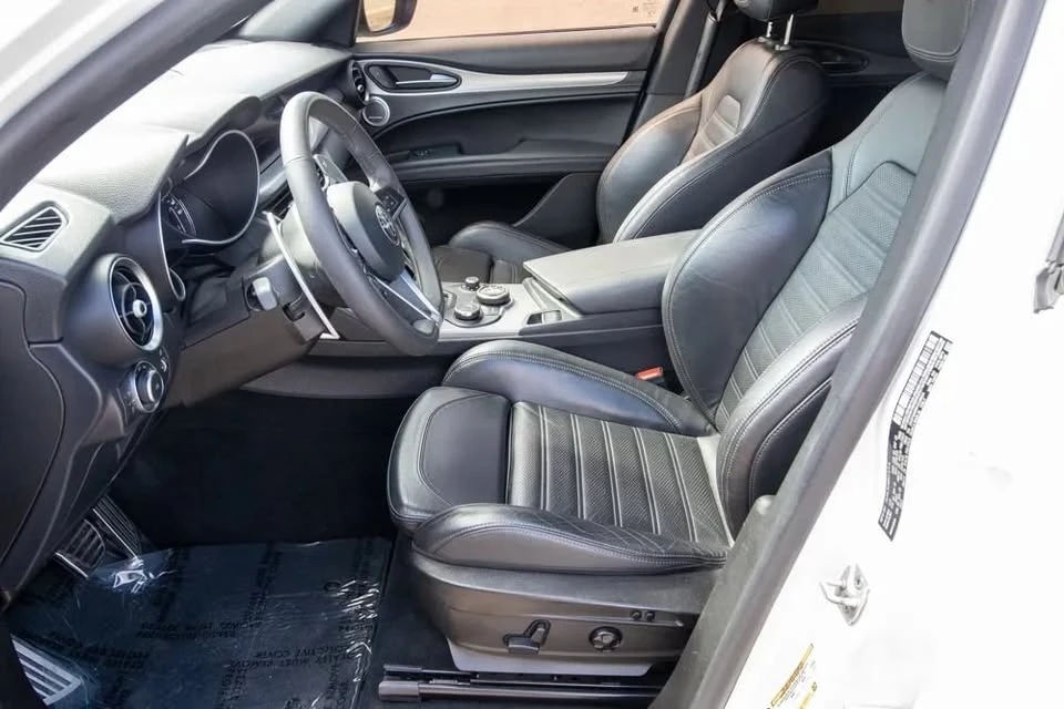 2018 Alfa Romeo Stelvio - Image 9 of 20