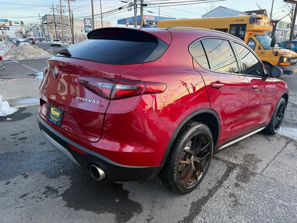 2018 Alfa Romeo Stelvio - Image 4 of 20