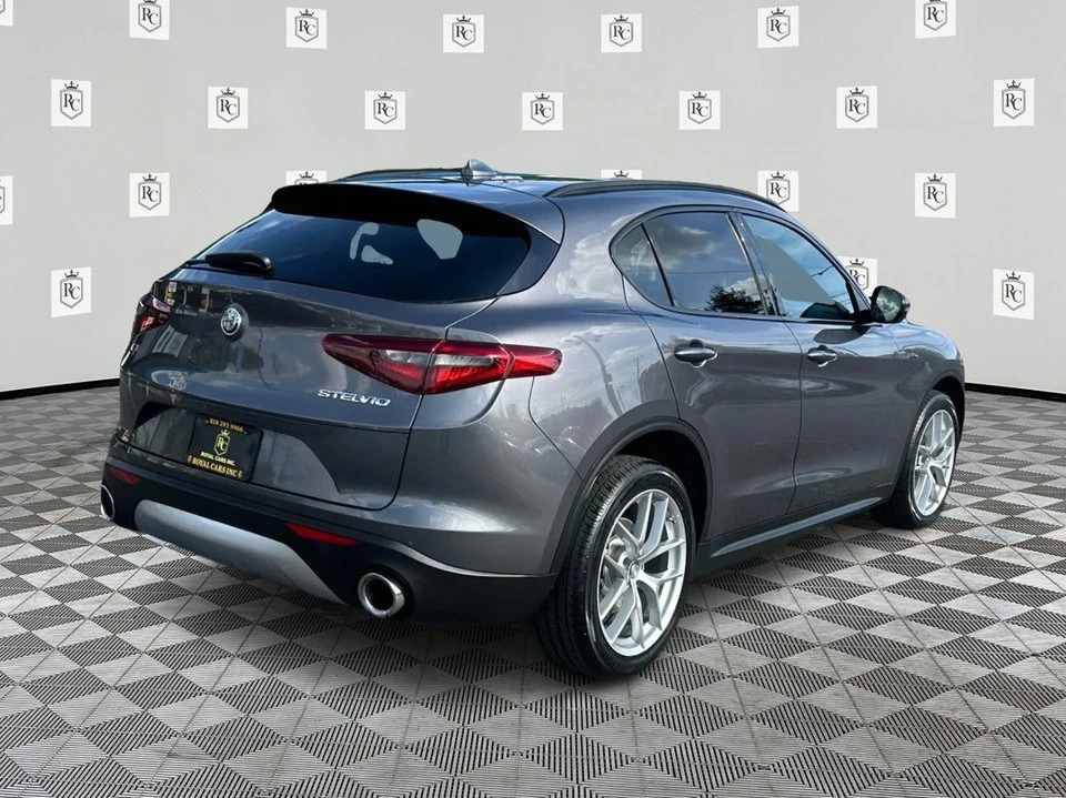 2018 Alfa Romeo Stelvio - Image 5 of 20