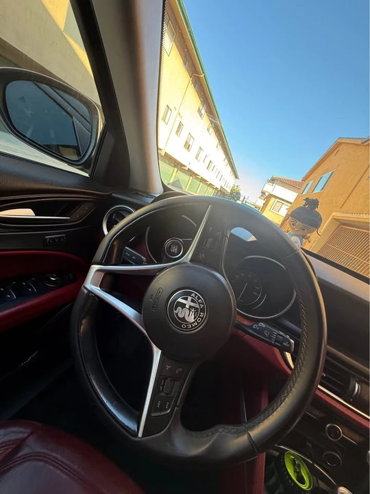 2018 Alfa Romeo Stelvio - Image 7 of 10