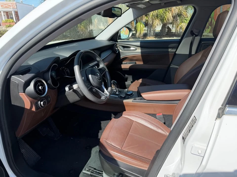 2018 Alfa Romeo Stelvio - Image 6 of 10
