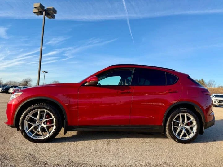 2018 Alfa Romeo Stelvio - Image 12 of 19