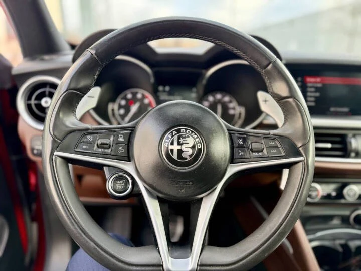 2018 Alfa Romeo Stelvio - Image 17 of 19