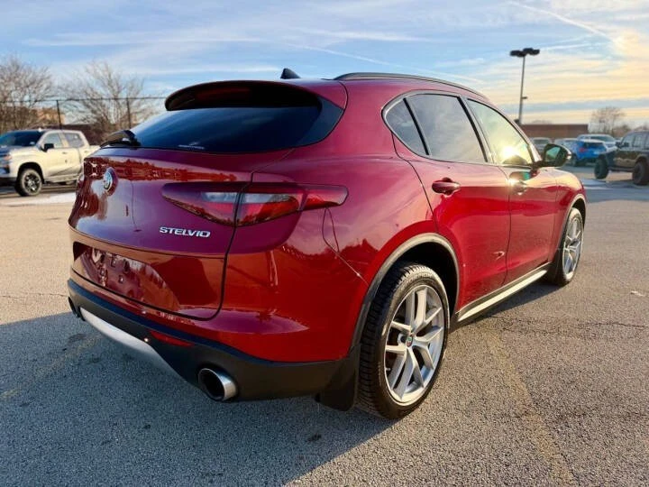 2018 Alfa Romeo Stelvio - Image 7 of 19