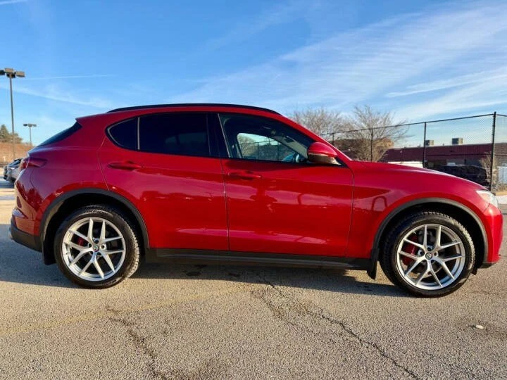 2018 Alfa Romeo Stelvio - Image 5 of 19