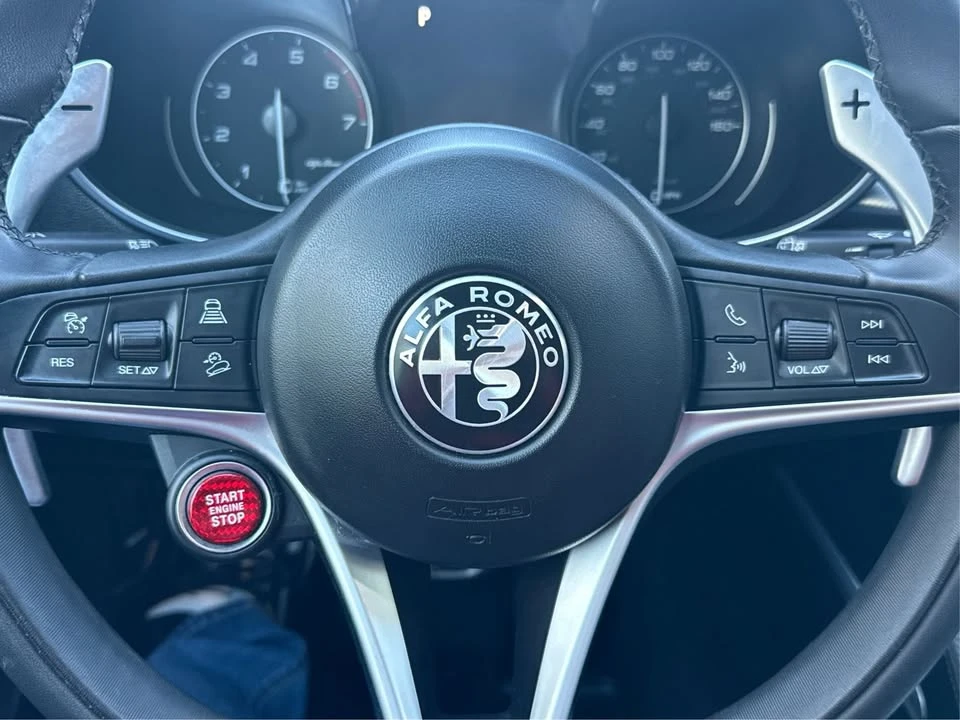2018 Alfa Romeo Stelvio - Image 15 of 16