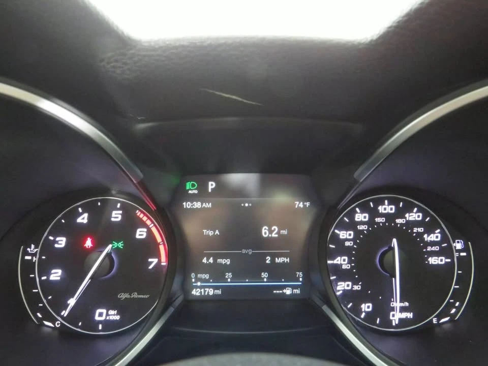 2018 Alfa Romeo Stelvio - Image 14 of 20